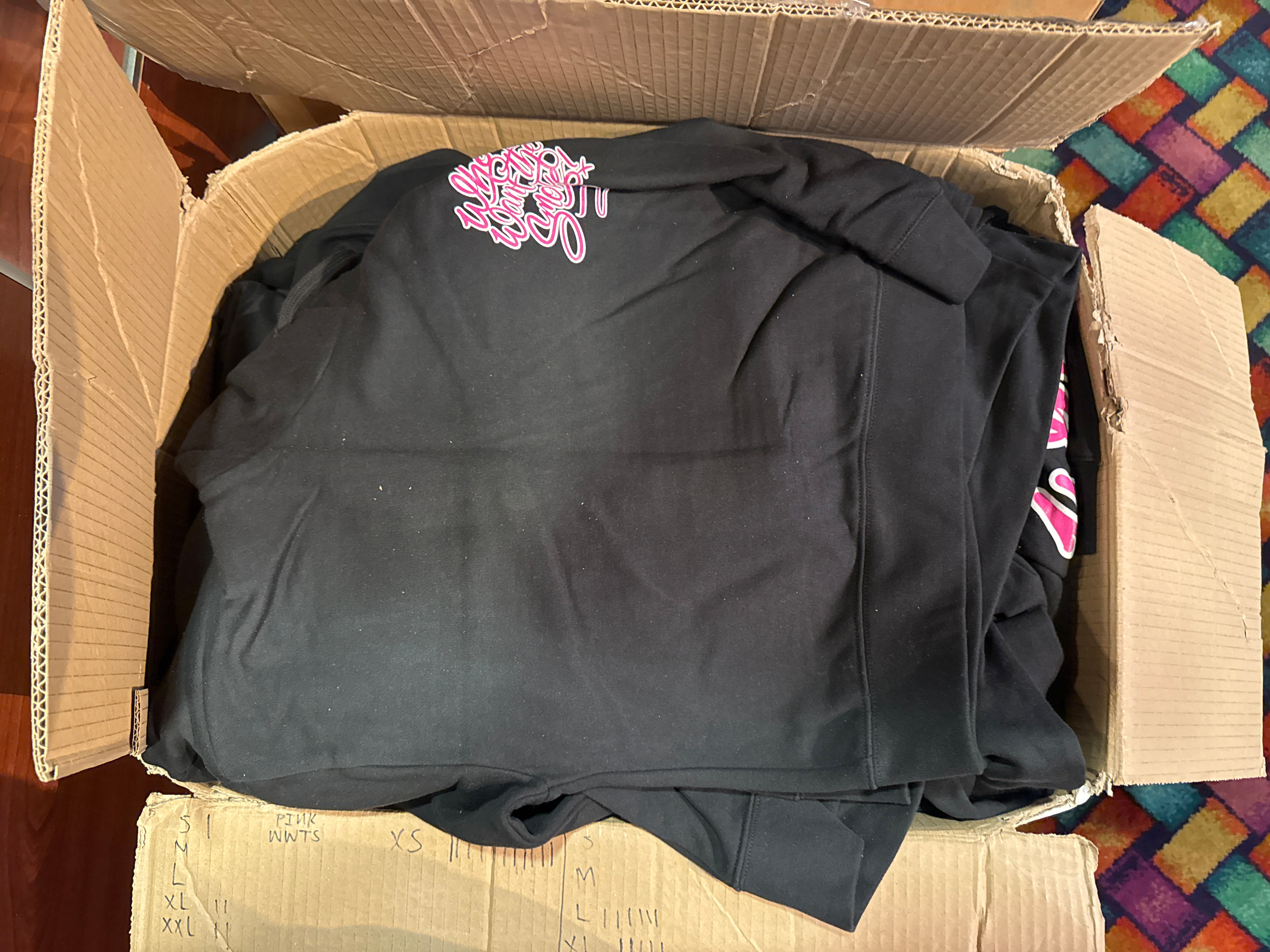 WWTS - PINK CROP HOODIE
